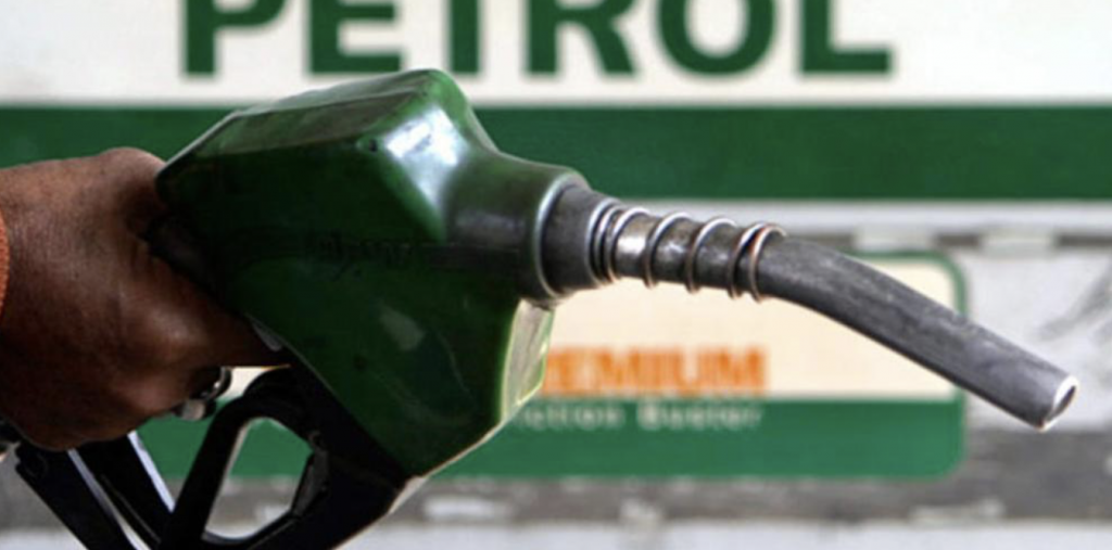 Jammu Petrol Pumps Declare ‘No Fuel For Vehicles Driven By Minors’, DSE Issues Circular